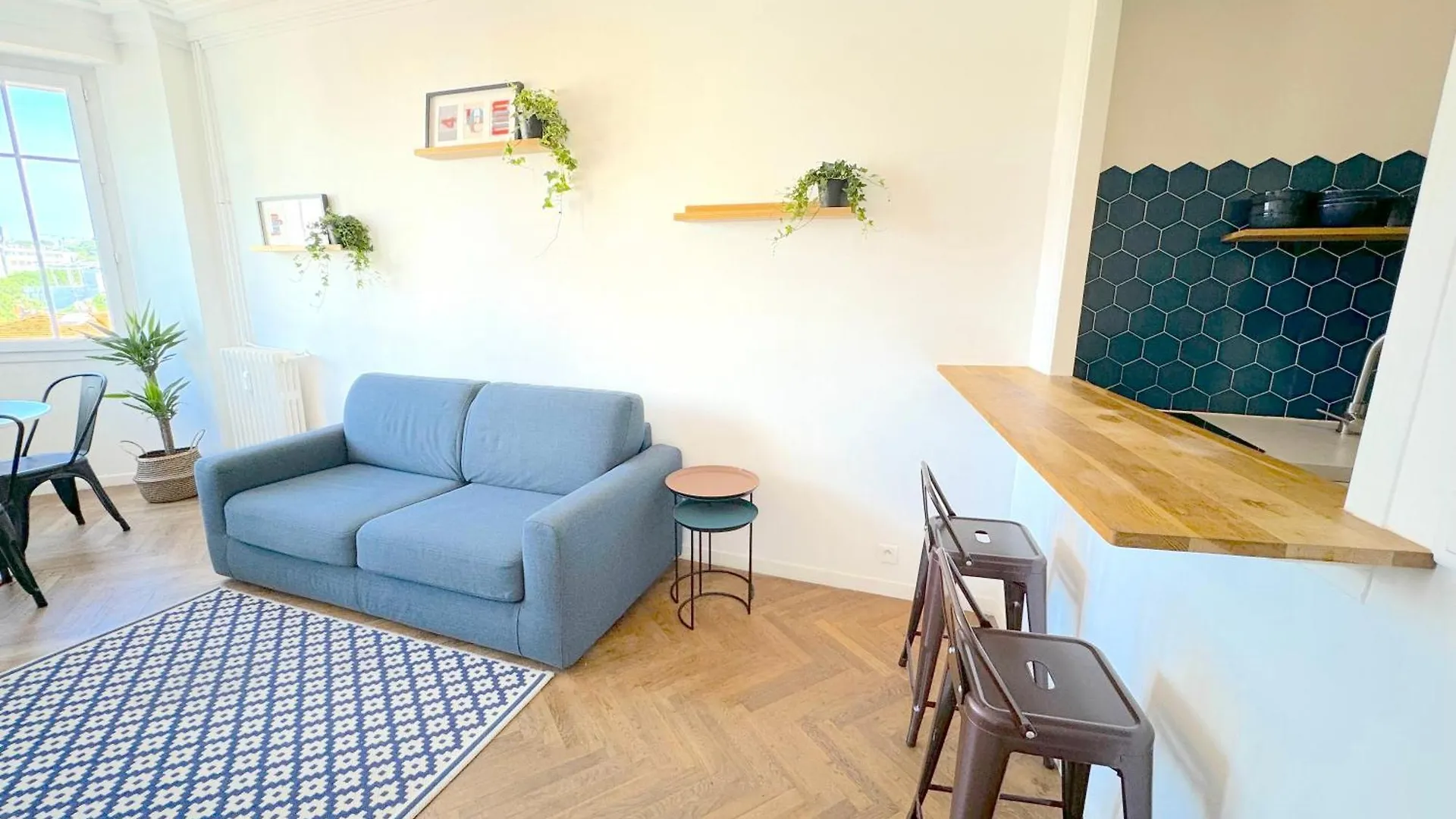 Cosy T2 Juan Les Pins A 4 Min Des Plages Antibes